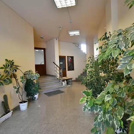 Apartment 35 Cozy 1 Bedroom With Balcony